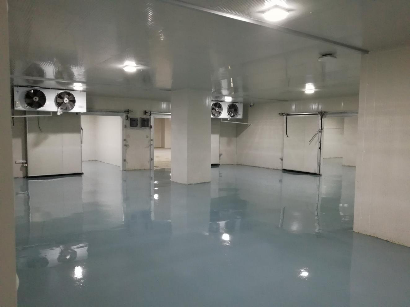 建設(shè)1600m3藥檢所的樣品陰涼庫安裝價格是多少？